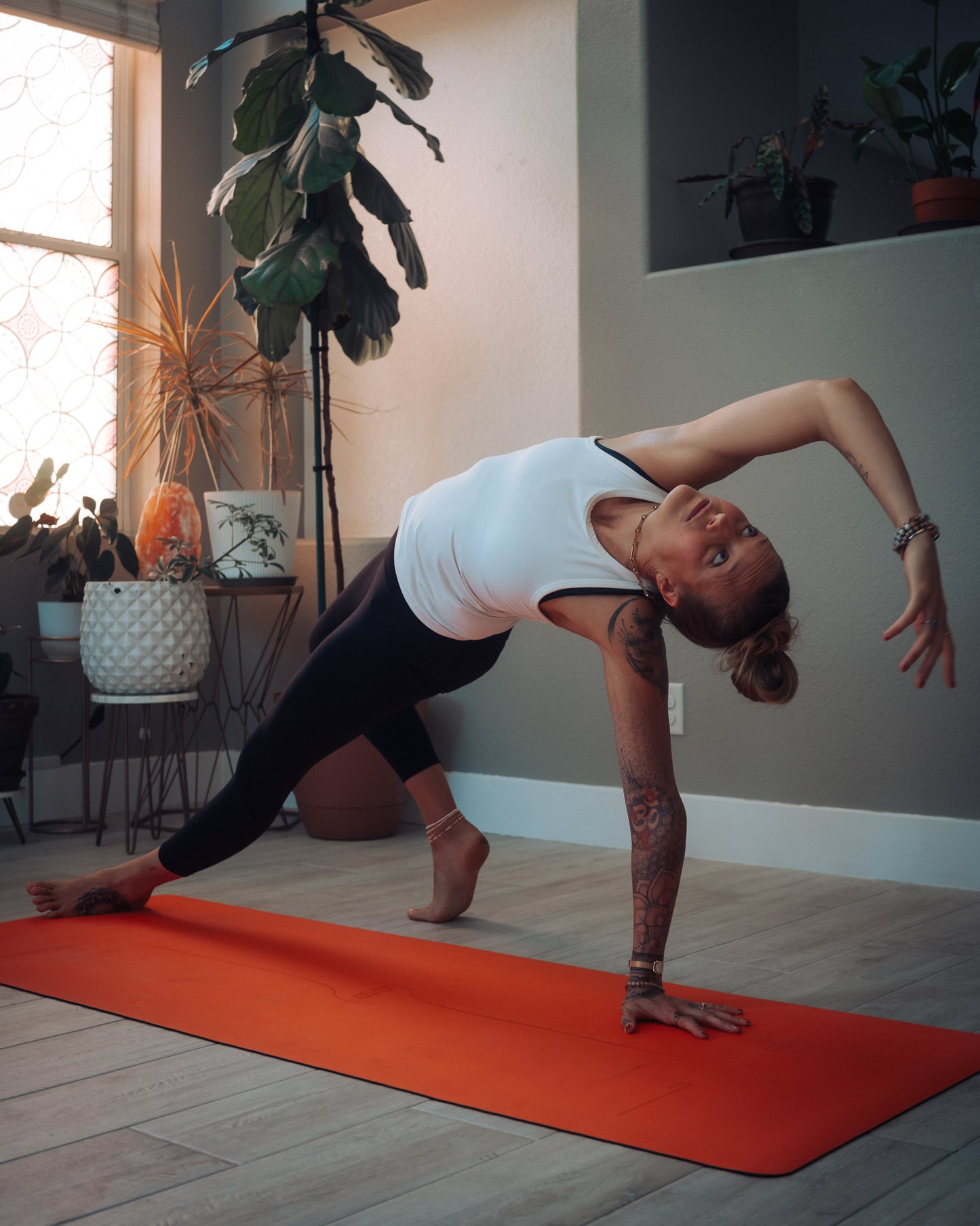 ORANGE TRAVEL MINIMALIST YOGA MAT (Limited Edition)