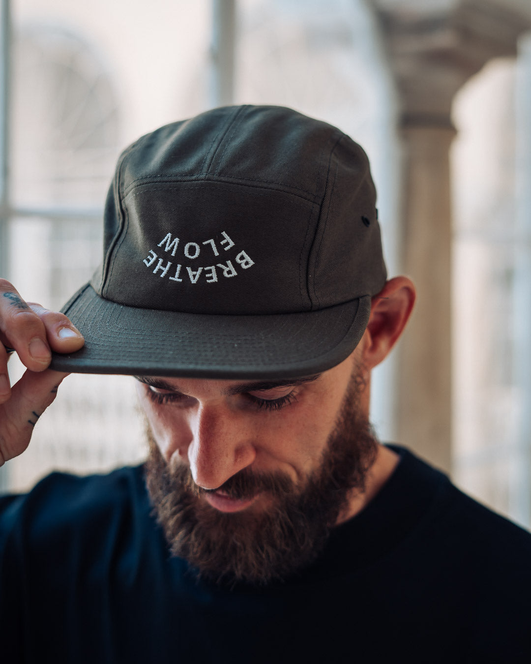 PERSPECTIVE CAP