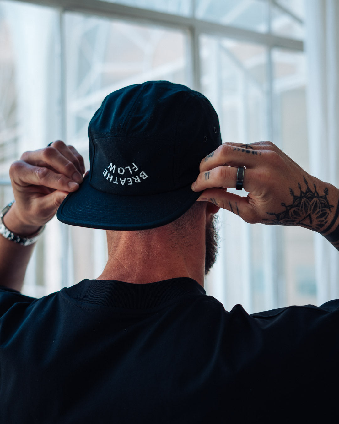 PERSPECTIVE CAP