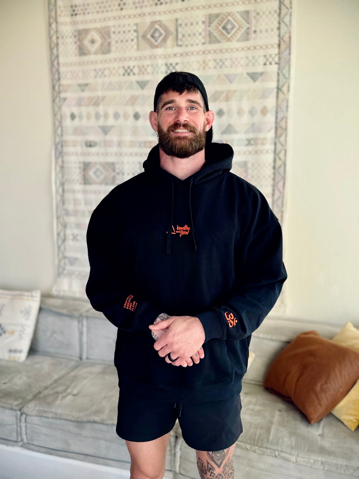 AFTERGLOW HOODIE BLACK