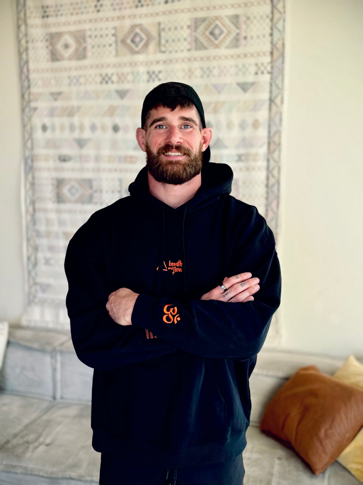 AFTERGLOW HOODIE BLACK