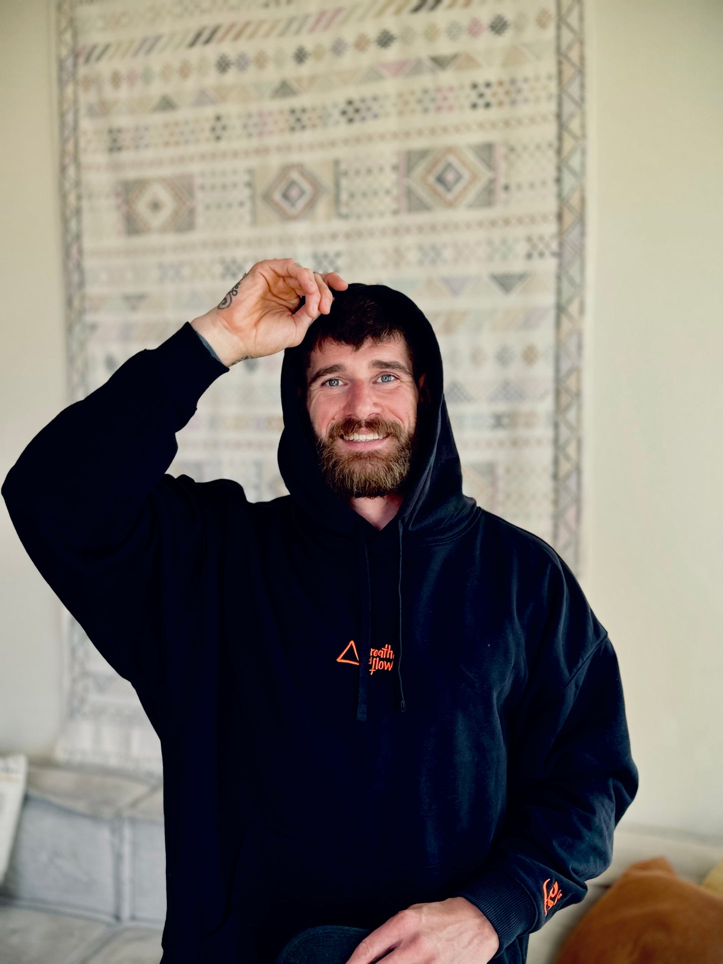 AFTERGLOW HOODIE BLACK