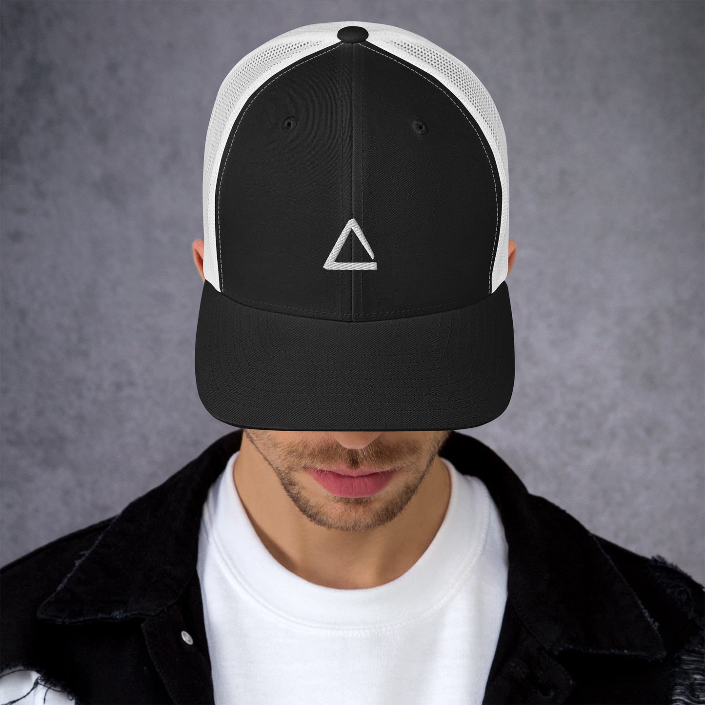 TRIANGLE TRUCKER HAT