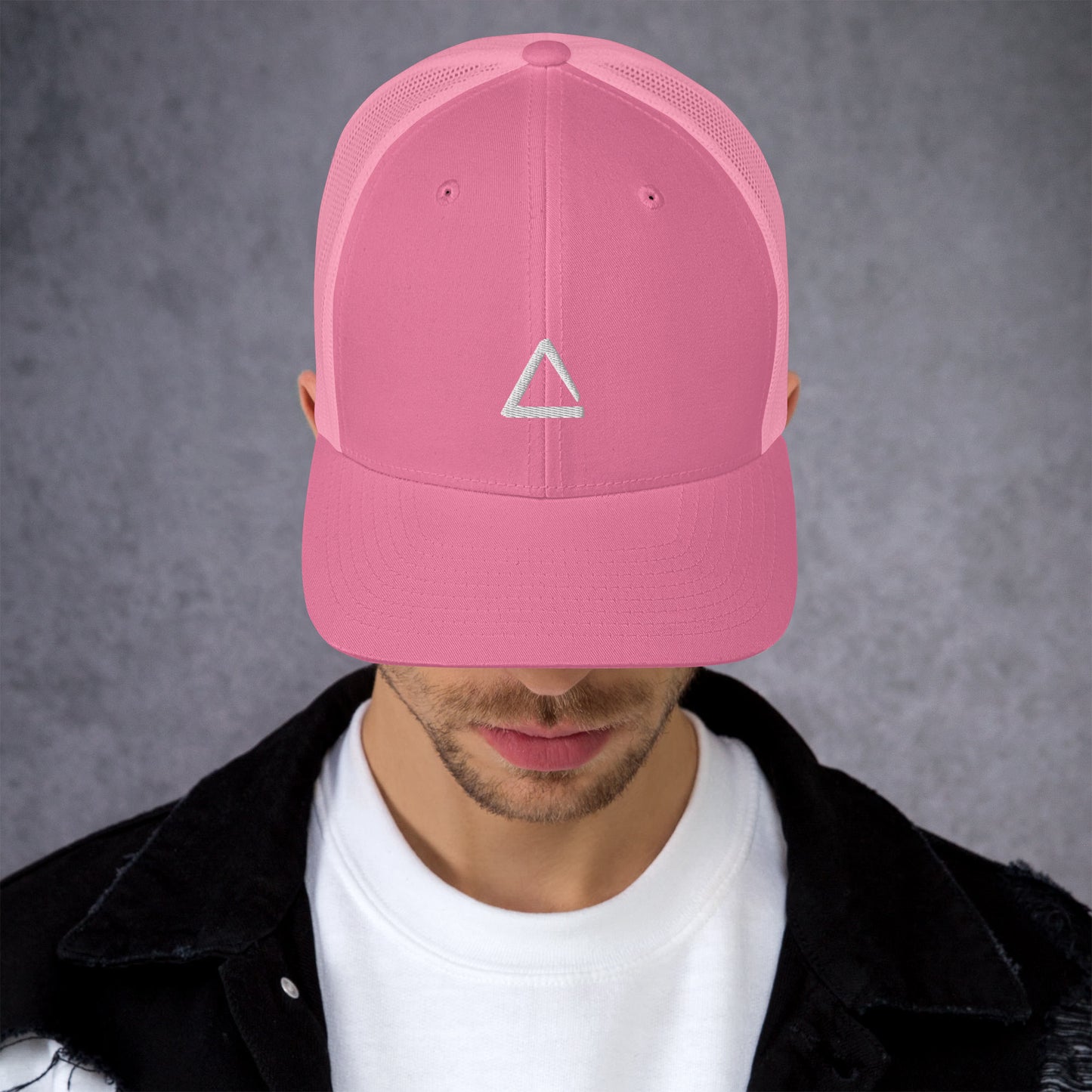 TRIANGLE TRUCKER HAT