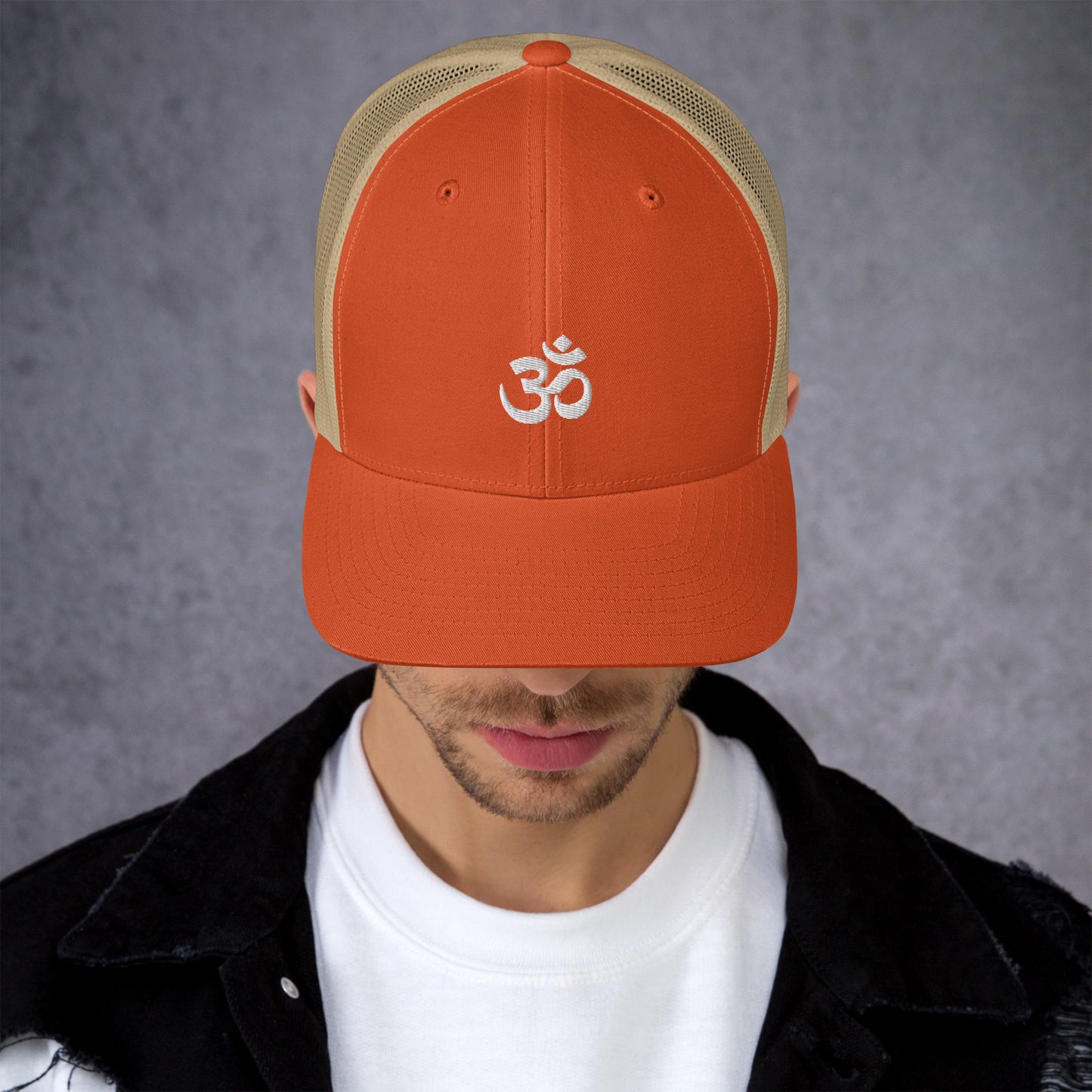 OM TRUCKER HAT